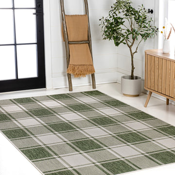 Sabine Traditional Farmhouse Bold Gingham Area Rug
